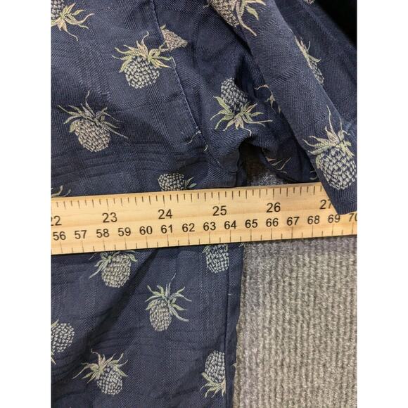 Tommy Bahama Silk Shirt Mens XL Loop Collar Allover Print Pineapple Navy - Picture 9 of 11